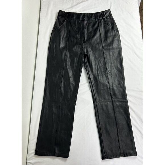 Lulus Pants - Lulu's Vegan Faux Leather Pants Black Pockets Ankle Soft Front‎ Seam Size Large